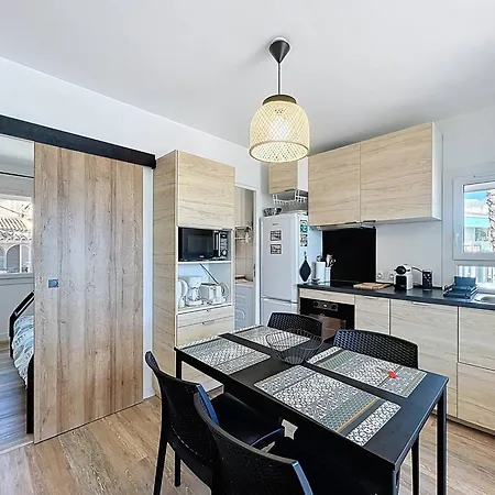 Apartment En Bord De Avec Climatisation - Fr-1-770-59 Les Lecques